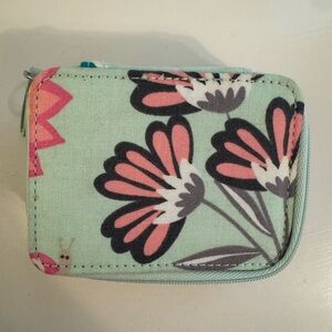 Vera Bradley Mint Travel Weekly Pill Holder